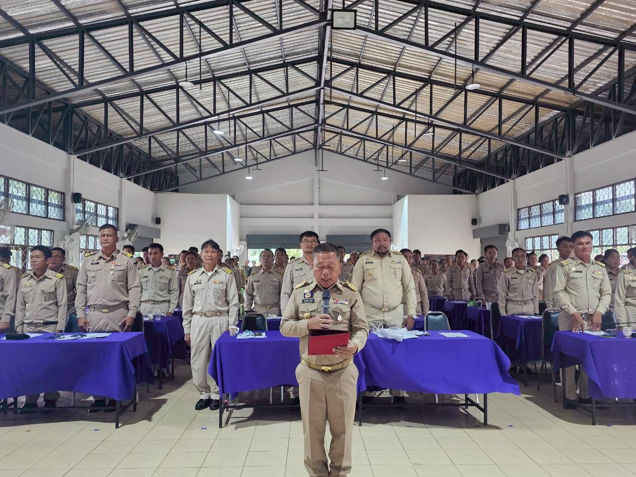 พช.ทรายทองวัฒนา เข้าร่วมประชุมหัวหน้าส่วนราชการ  ประจำเดือนพฤศจิกายน 2568