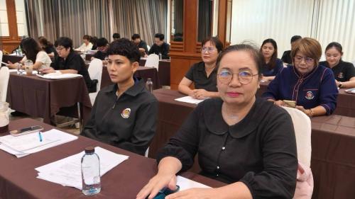 พช.ทรายทองวัฒนา ร่วมประชุมเชิงปฏิบัติการพัฒนาทักษะงาน “เหลียวหลัง แลหน้า งานพัฒนาชุมชน”